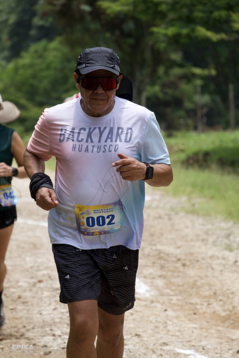 Backyard Huatusco — Dorsales 002, 4, 15 +2 — Epika