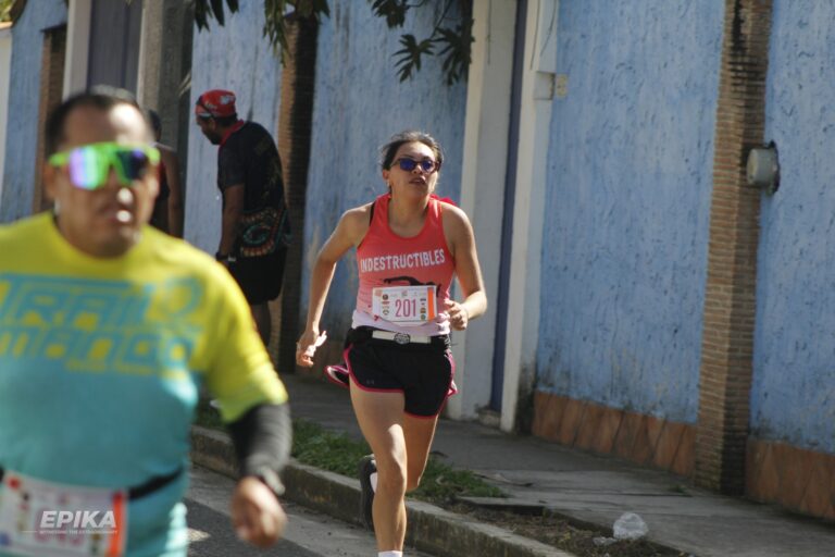 Correr Nos Une – Segunda Edición — Dorsal 201 — Epika