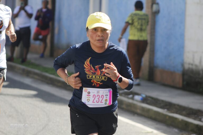 Correr Nos Une – Segunda Edición — Dorsal 232 — Epika