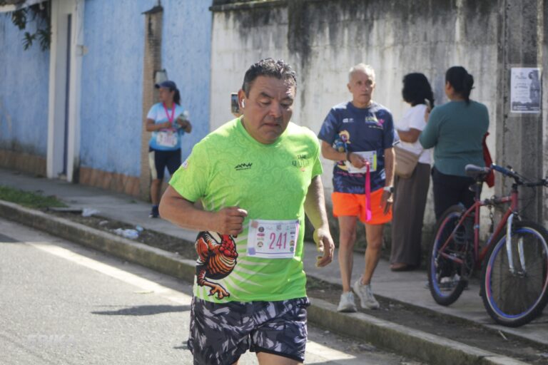 Correr Nos Une – Segunda Edición — Dorsal 241 — Epika