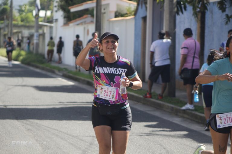 Correr Nos Une – Segunda Edición — Dorsal 257 — Epika