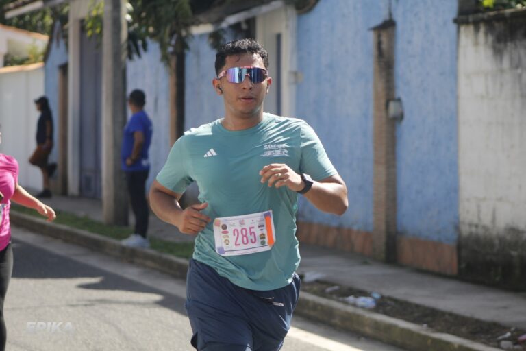 Correr Nos Une – Segunda Edición — Dorsal 285 — Epika