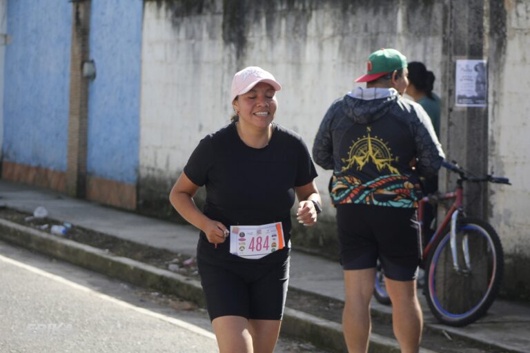Correr Nos Une – Segunda Edición — Dorsal 484 — Epika