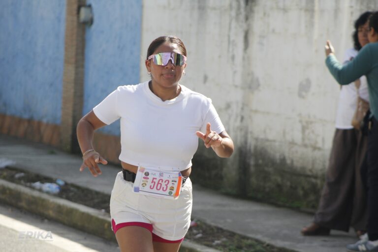 Correr Nos Une – Segunda Edición — Dorsal 563 — Epika