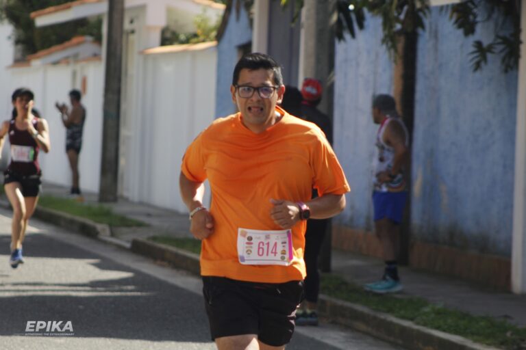 Correr Nos Une – Segunda Edición — Dorsal 614 — Epika
