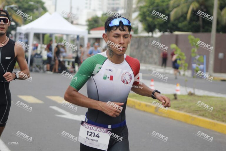 Triatlón Veracruz-Boca del Rio 2026 — Dorsal 1214 — Epika
