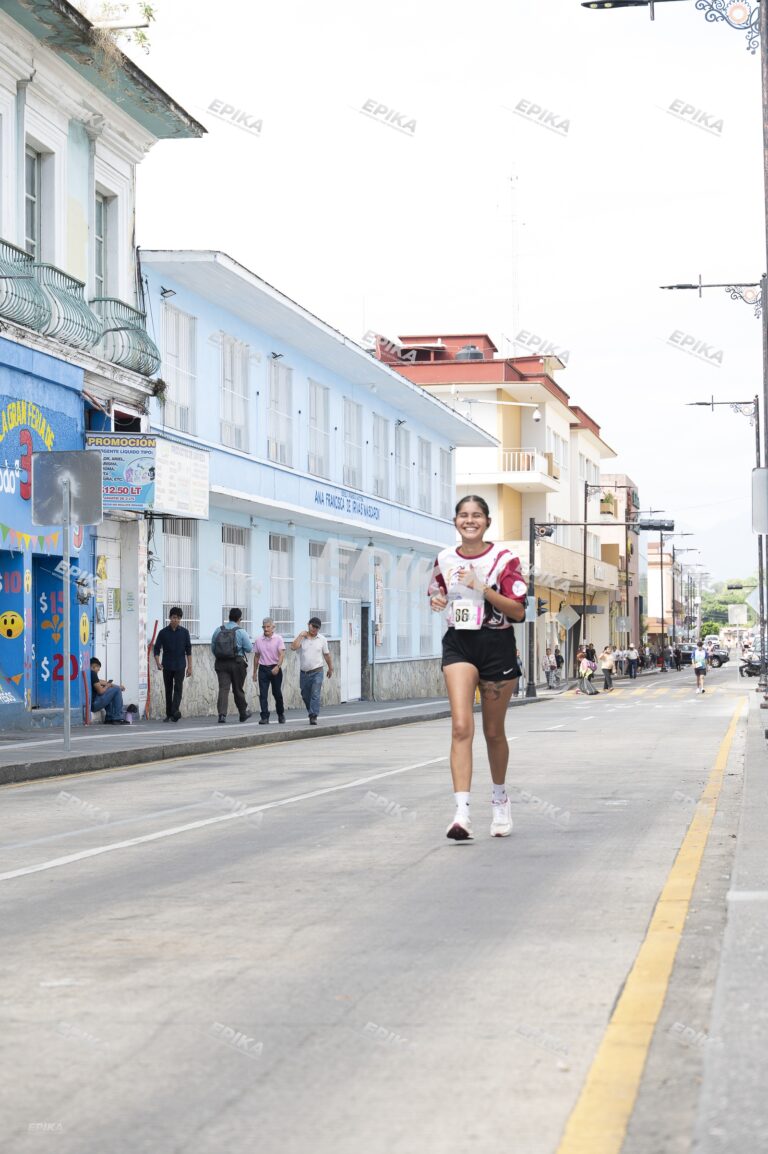 Medio Maratón Tratados de Córdoba — Dorsales 2, 86 — Epika