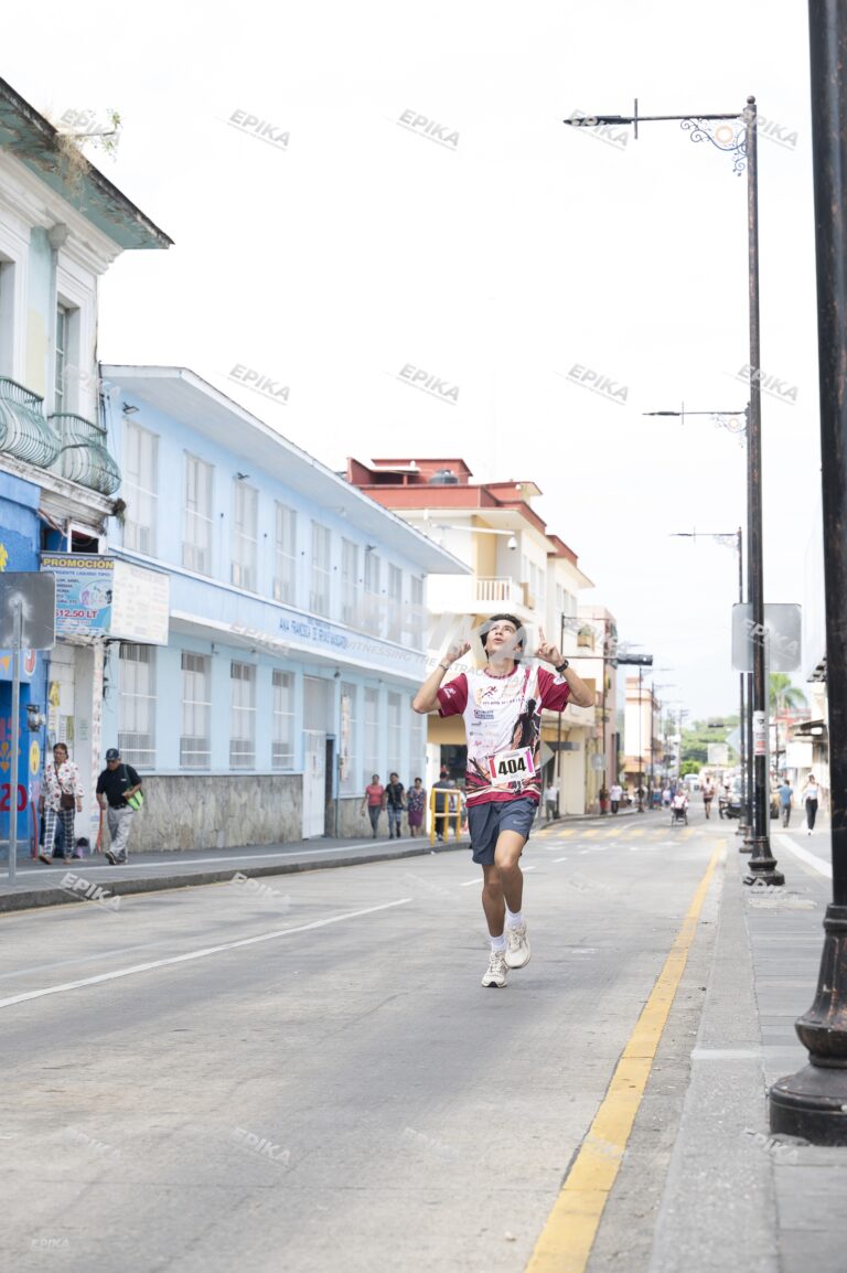 Medio Maratón Tratados de Córdoba — Dorsal 404 — Epika