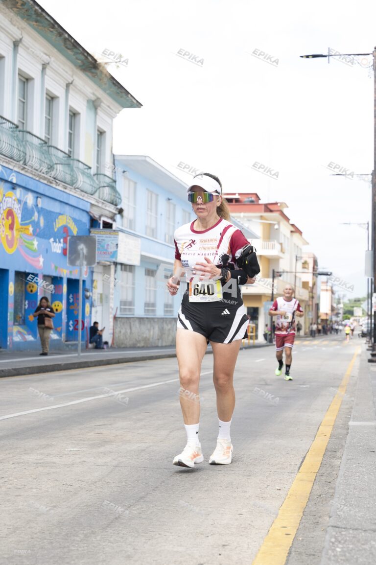 Medio Maratón Tratados de Córdoba — Dorsales 640, 8 — Epika