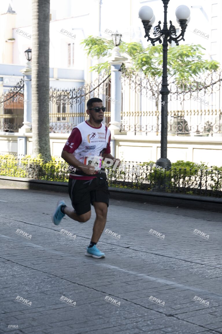 Medio Maratón Tratados de Córdoba — Dorsal 855 — Epika