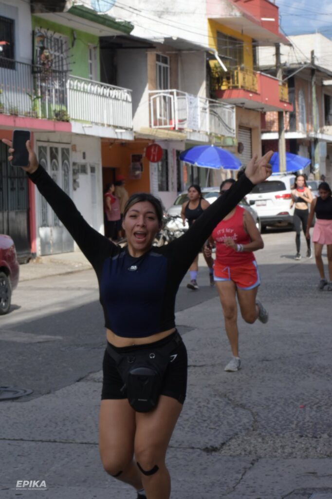 Social Run Un Cafe para Tus muertos — EPIKA fotografía deportiva