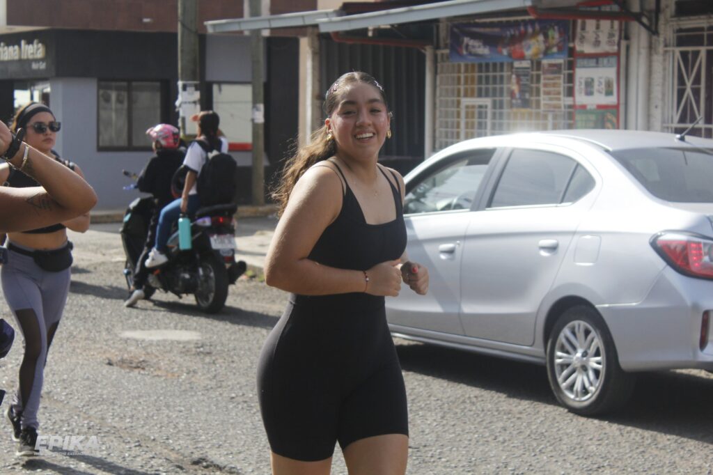 Social Run Un Cafe para Tus muertos — EPIKA fotografía deportiva