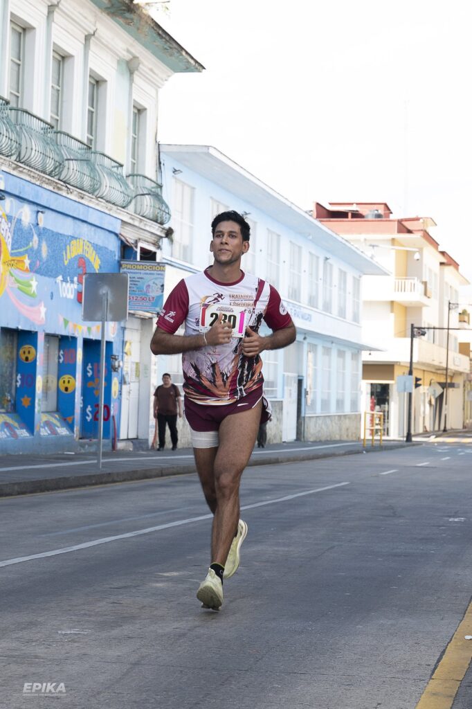 Medio Maratón Tratados de Córdoba — EPIKA fotografía deportiva